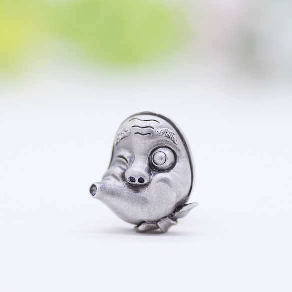 ひょっとこのシルバーブローチ（ピンバッジ） 1枚目の画像