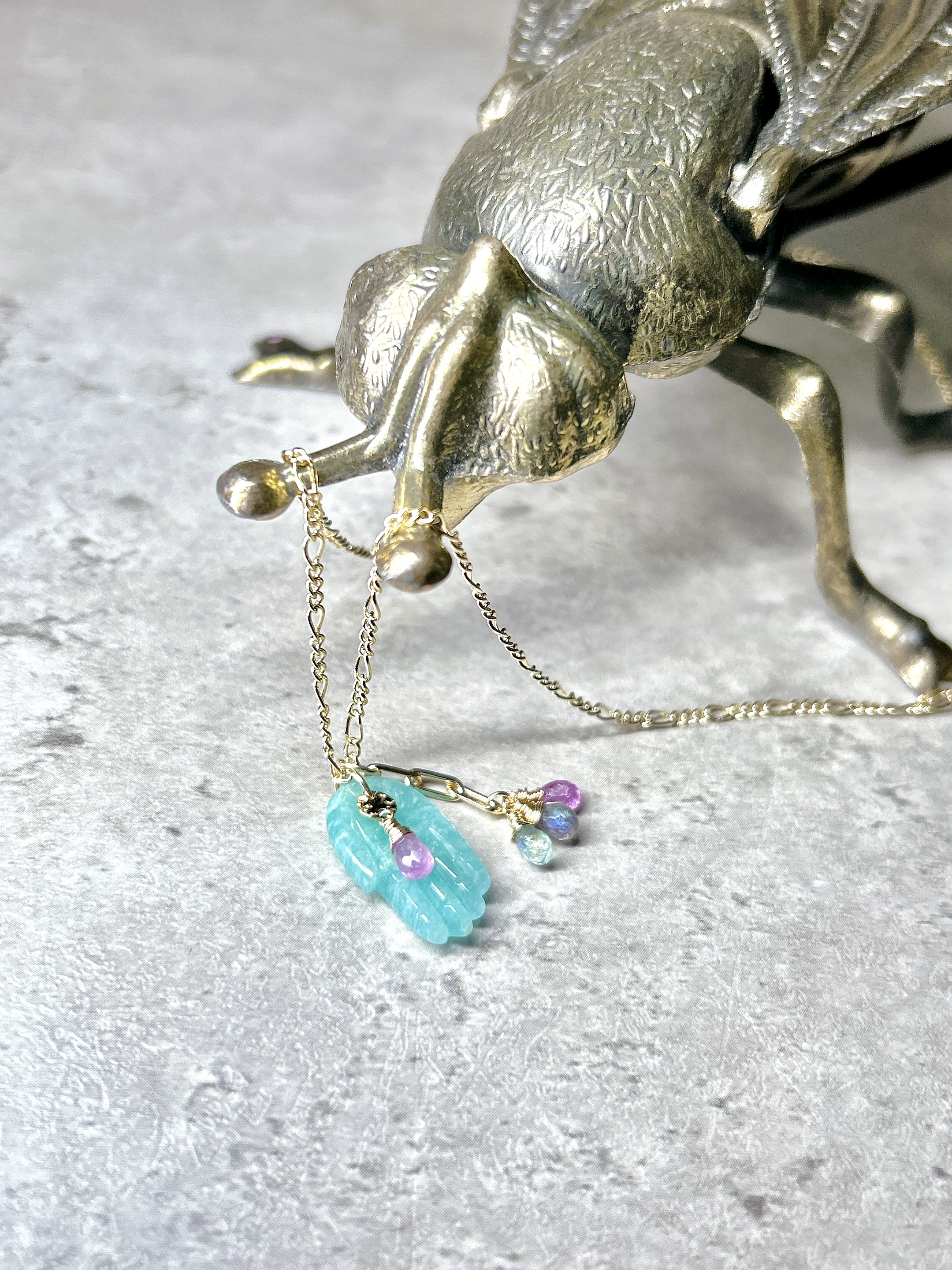 一点物14kgf☆激レア！【ファティマの手】アマゾナイトとピンクサファイアのハムサモチーフお守りネックレス(チェーン付)