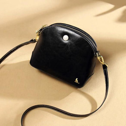 本革 ショルダー レディースバッグ 斜めがけショルダー付き ボディバッグ 長財布が入る　猫ログ選べる！ 2枚目の画像