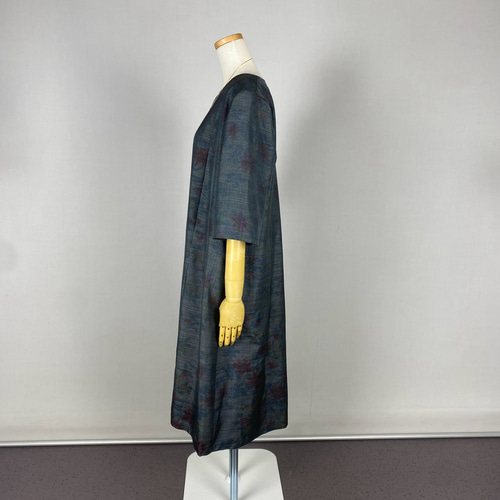 ★着物リメイク★　大島紬　フリル袖のゆったりワンピ　マリンブルー ☆着物リメイク☆ 大島紬 フリル袖のゆったりワンピ マリン