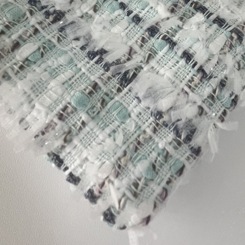 リントンツイード Mサイズマチなし A4が入るトートバッグ フェザー