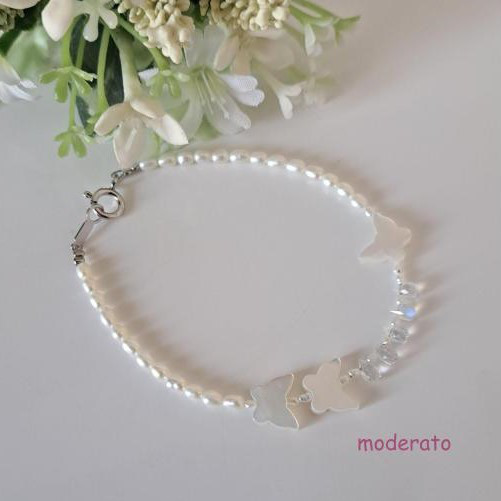 【Butterfly】蝶々型シェル×ブルームーンストーン×淡水パールブレスレット　MNE709
