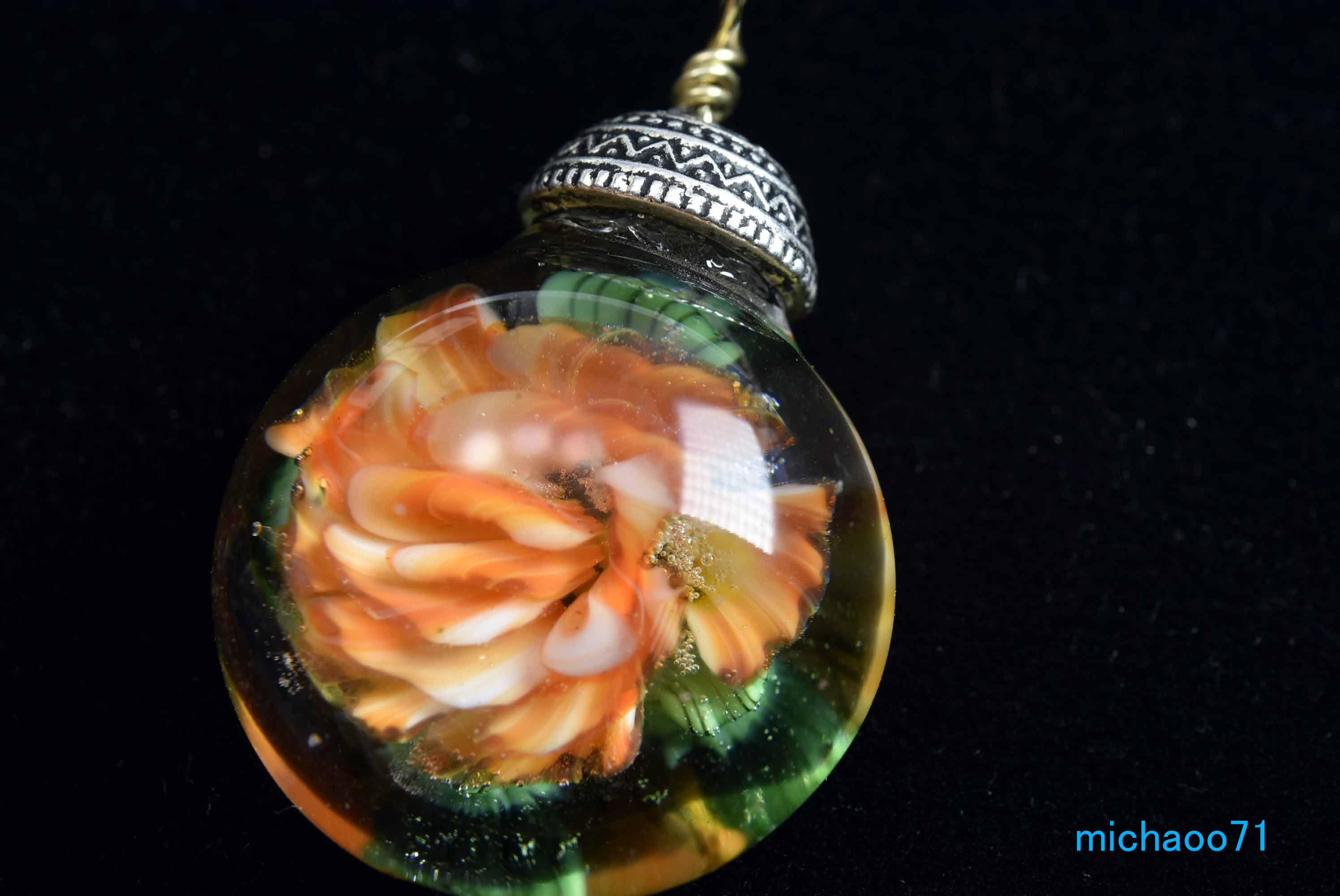 フラワー ガラスのペンダントトップ　(12138-P21) GLASS FLOWER  ＃ガラスアクセサリー