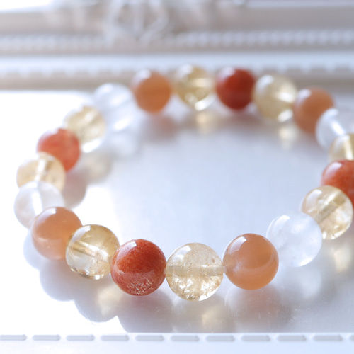 マイカサンストーンとシトリンとムーンストーンとオレンジムーン