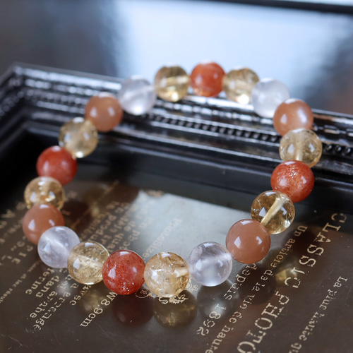 マイカサンストーンとシトリンとムーンストーンとオレンジムーン