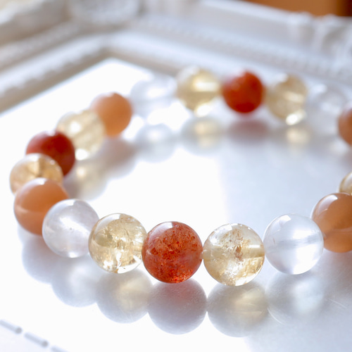 マイカサンストーンとシトリンとムーンストーンとオレンジムーン