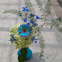 ターコイズブルーのフラワーベースA 一輪挿し・花瓶・花器