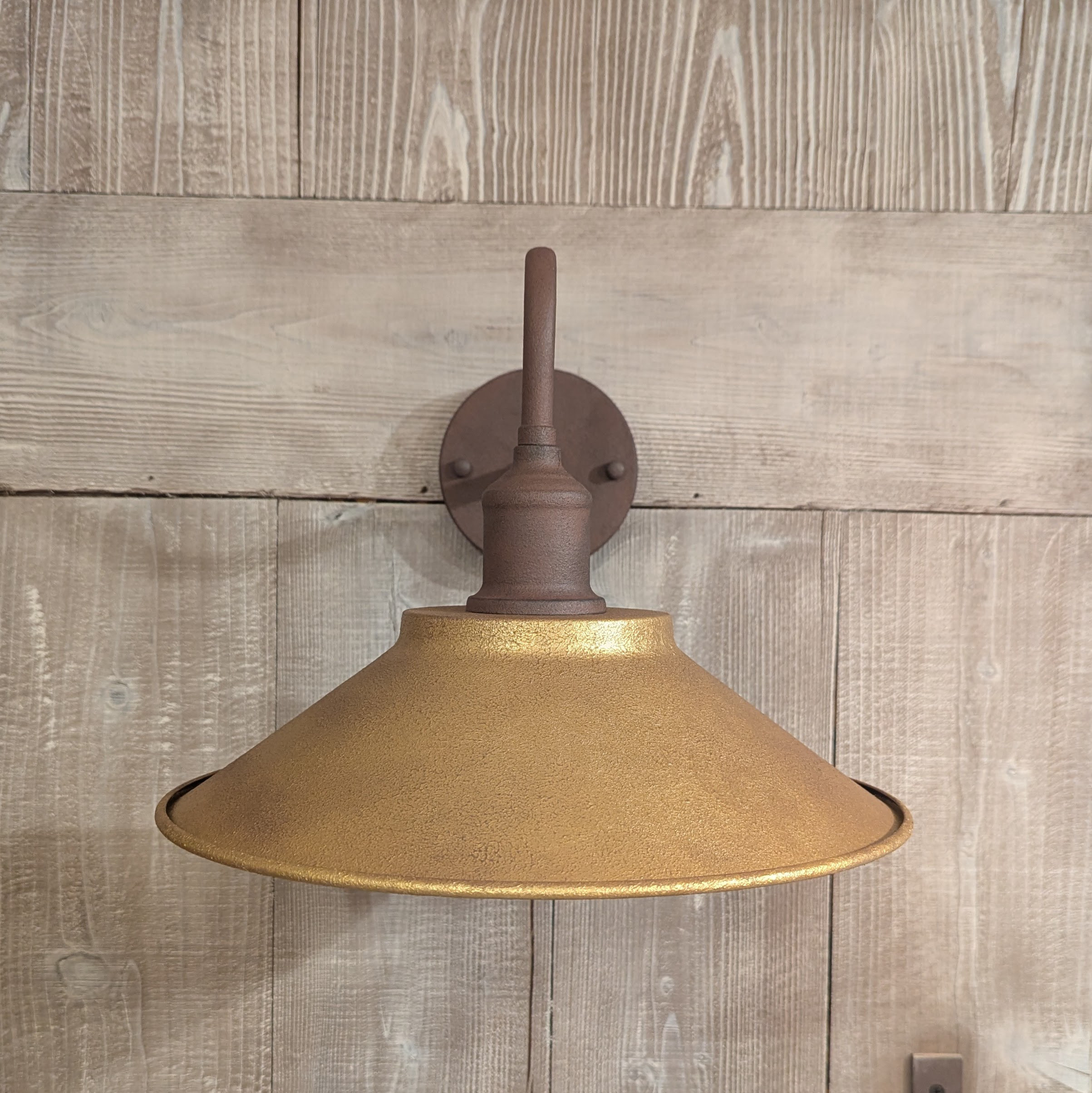 レトロな外灯 鋳肌真鍮色／コッパーベース古塗装【受注生産】