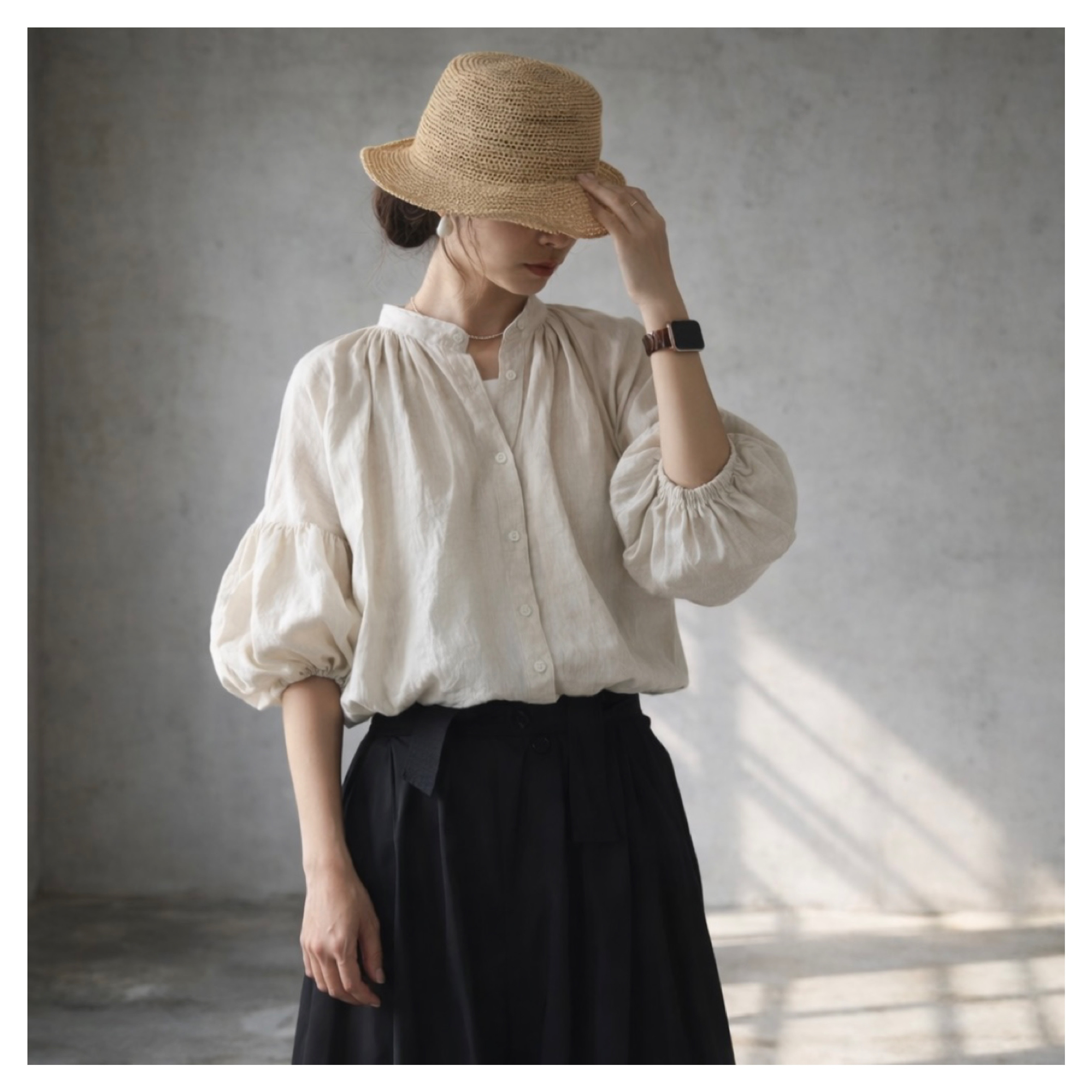 ボリューム袖のリネンシャツ／ベラルーシリネンギャザーブラウス／生成りナチュラルオートミール 12,324円