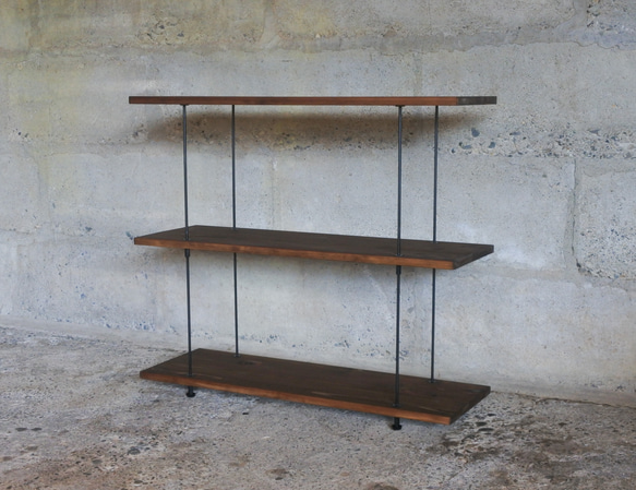 シャビーなシェルフ 観葉植物 プラントシェルフ プランツ 1枚目の画像