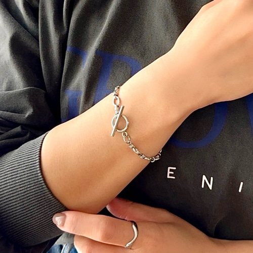 ゴールドあり【 オーバルチェーンブレスレット 】シルバー サージカル