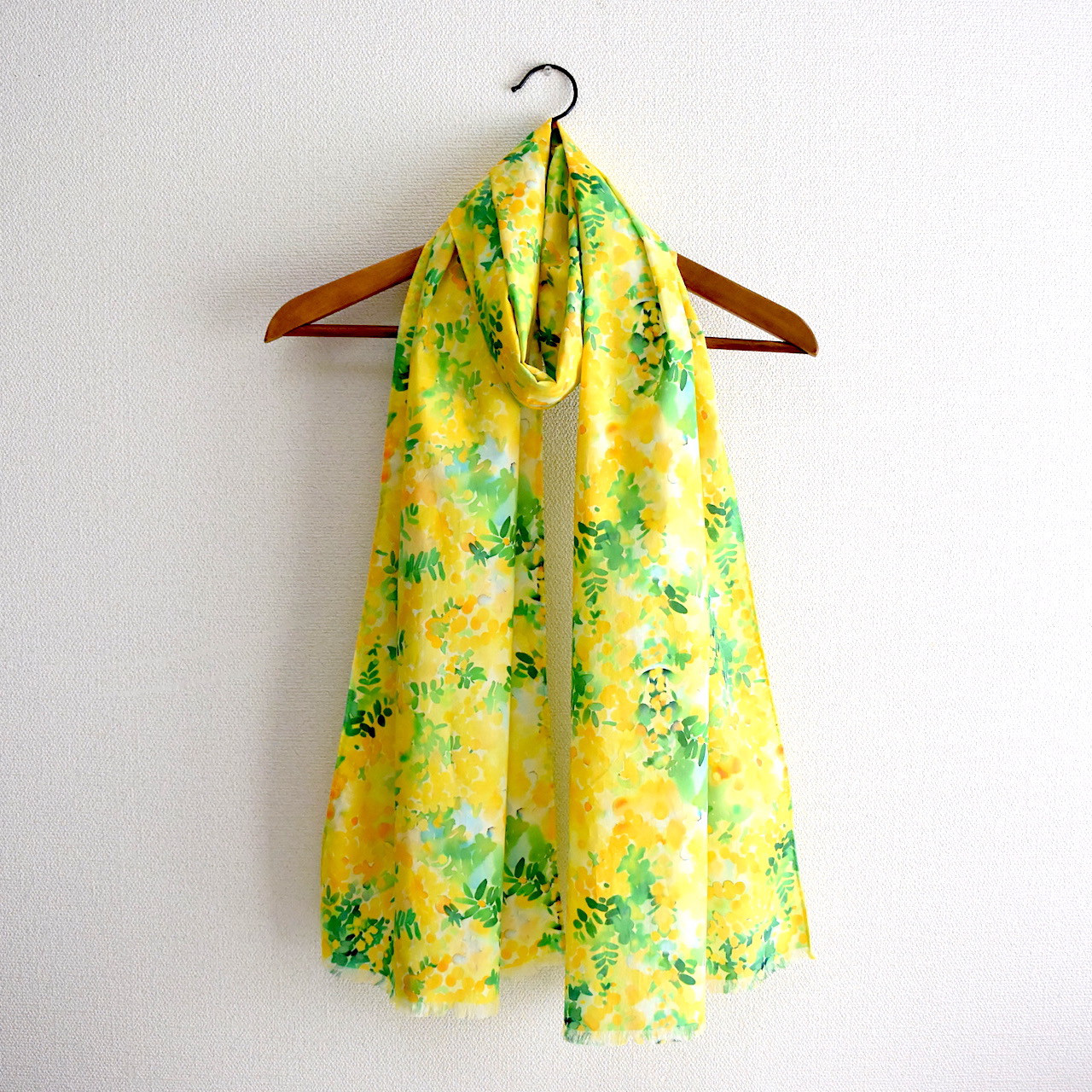 《特集掲載》鮮やかミモザの大判コットンローンストール【受注制作】