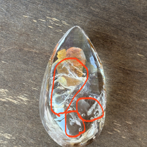 希少】マダガスカル産☆水入り水晶☆土も入ってます☆古代の水☆46.8mm