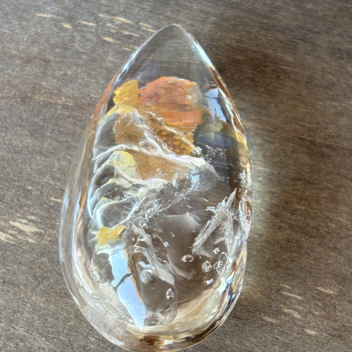 希少】マダガスカル産☆水入り水晶☆土も入ってます☆古代の水☆46.8mm