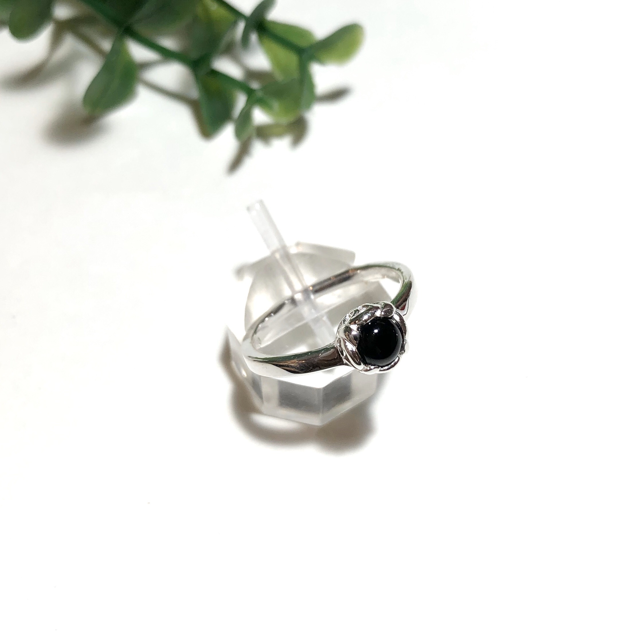 純銀製＊オニキス 唐草枠シンプルリング