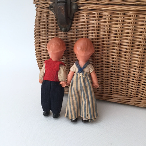 アンティークセルロイド人形 民族衣装人形 アンティークドール ドイツ