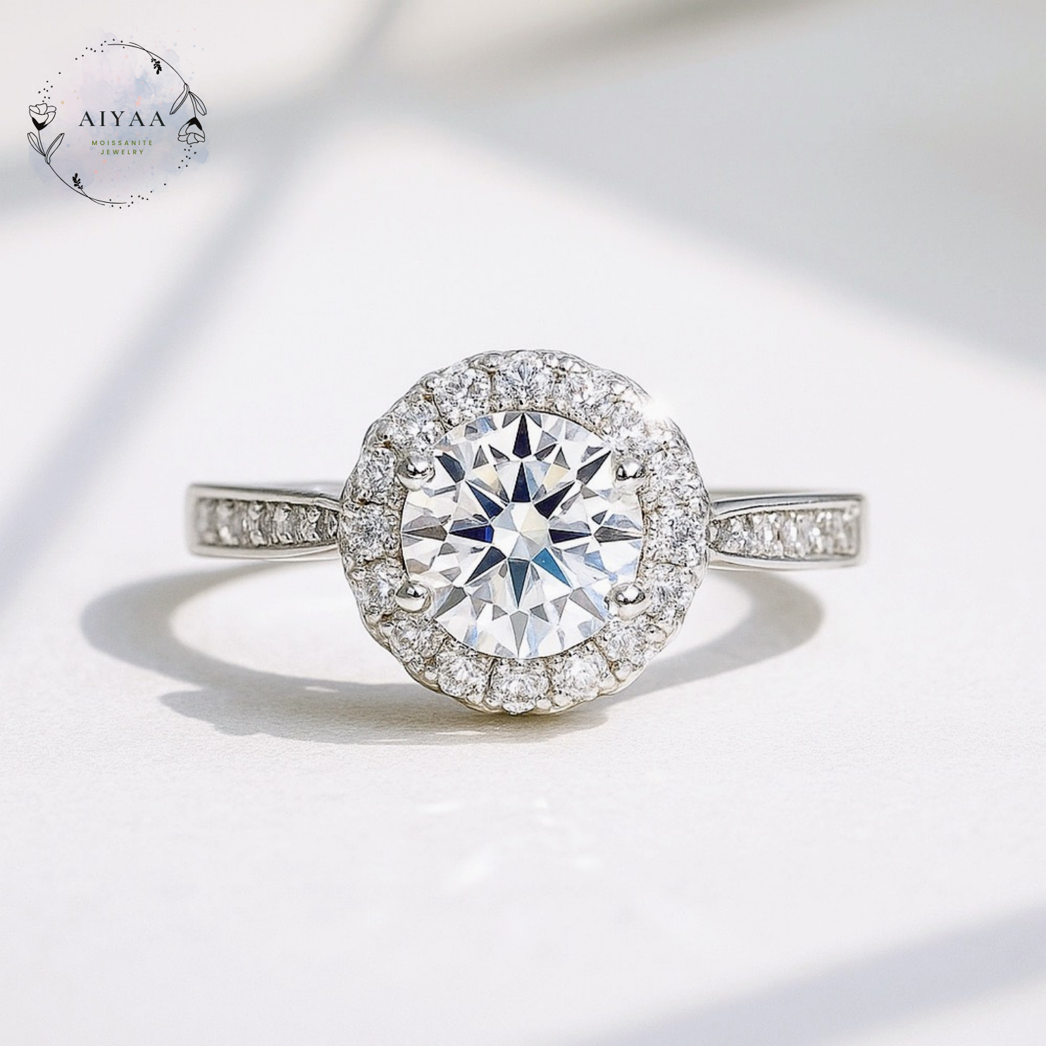 モアサナイト 1ct フラワーヘイローリング｜華やかで上品な輝き