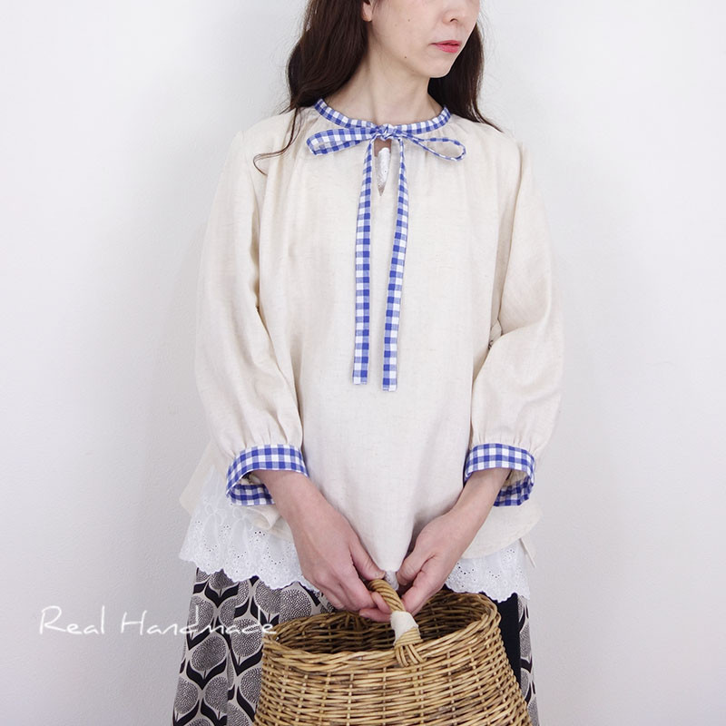 [予約販売] Wガーゼギンガムとフラワー刺繍胸リボンプルオーバー