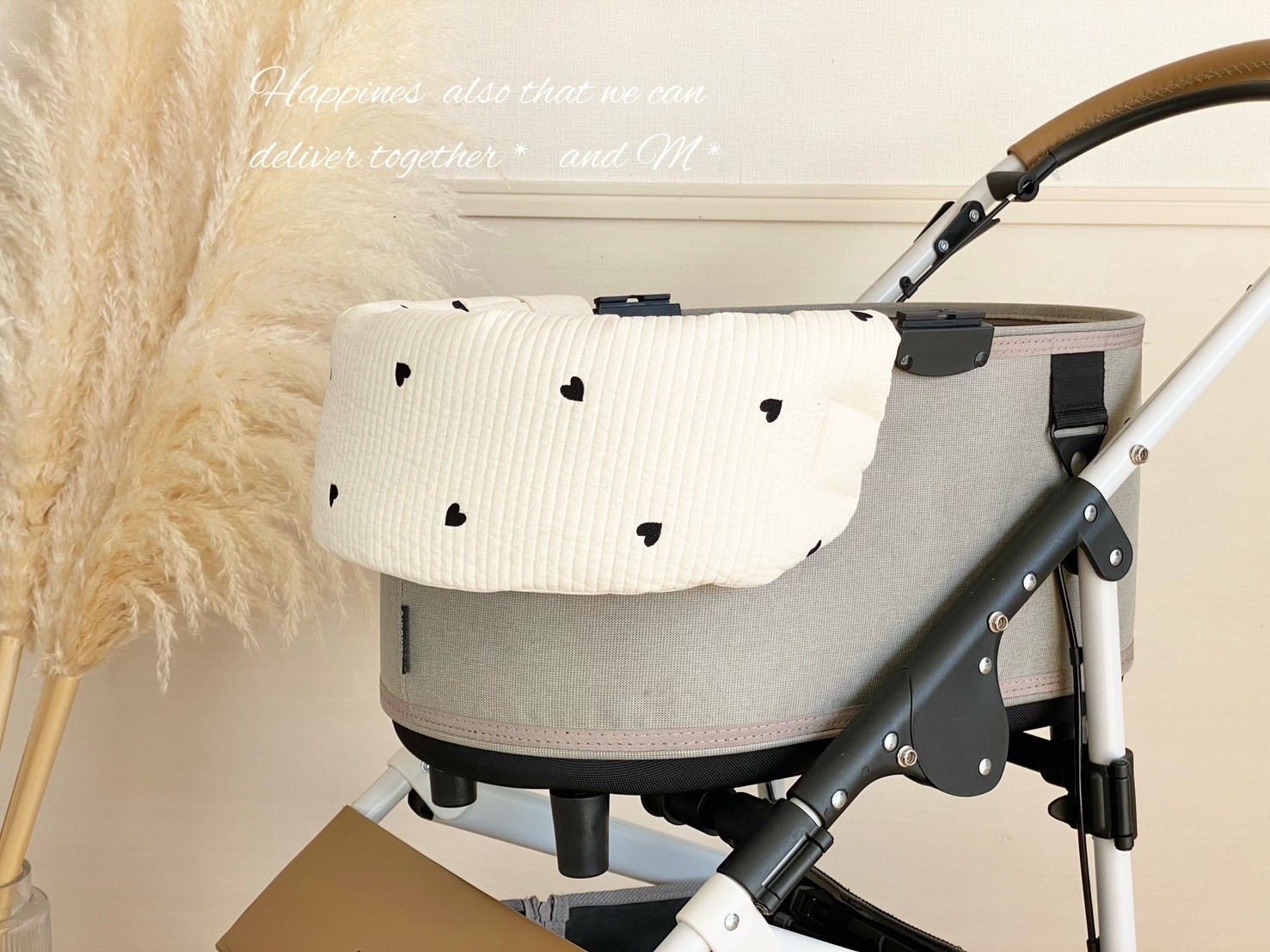 【新作】あごのせクッション　韓国生地⭐︎ヌビ⭐︎ハート刺繍アイボリー　キルティングNubi