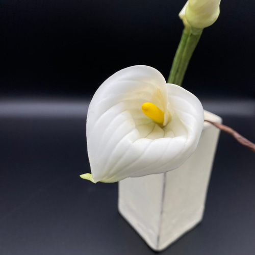 本物みたいな粘土のお花 ☆ カラーとドウダンツツジ ☆ クレイフラワー