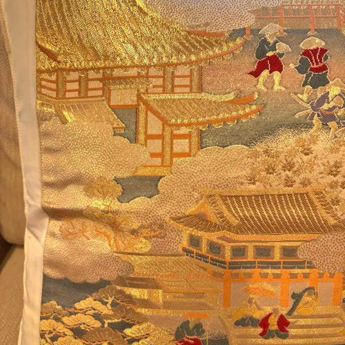 2446豪華刺繍の袋帯リメイク　正絹クッションカバー2枚セット40cm✖️40cm 2446豪華刺繍の袋帯リメイク 正絹クッションカバー2枚セット40cm