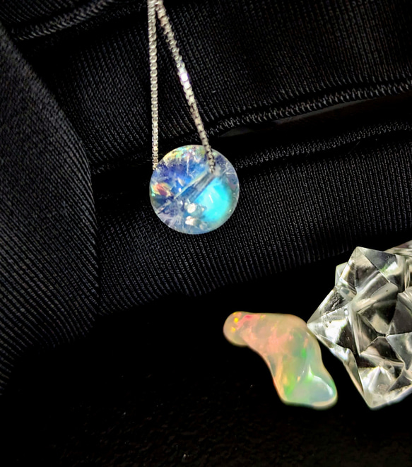 ✿最高級天然美品✿ホワイトラブラドライト虹のように輝くクォーツ9