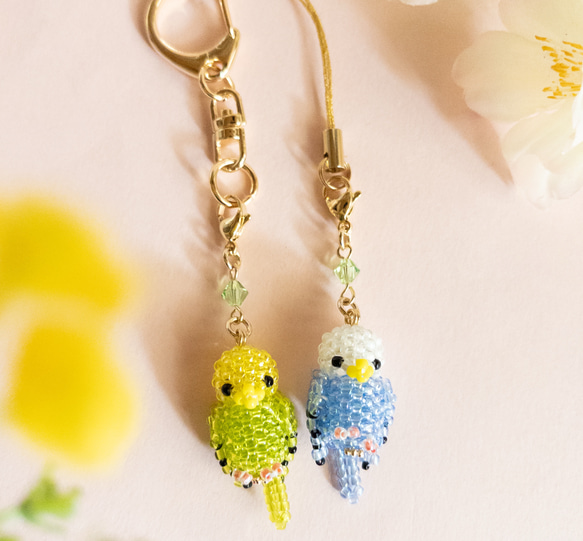 セキセイインコのビーズステッチストラップ 携帯ストラップ うさの