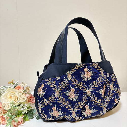 ラウンドバック 紺系 あおりタイプ トートバッグ tumugi 通販｜Creema 