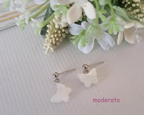 Butterfly】蝶々型シェルピアス MPE709 ピアス（スタッド・一粒