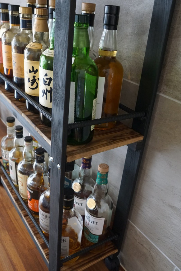 宮崎の桧香る　ウイスキーラック アイアン×木製 ボトルラック グラススタンド 酒棚 バーインテリア おしゃれ 男前雑貨 9枚目の画像