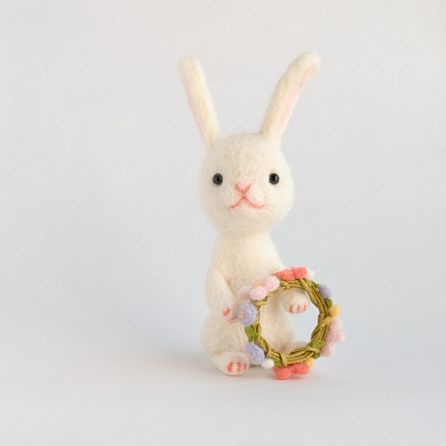 花冠のうさぎさん 羊毛フェルト 羊毛フェルト アカツキコ 通販