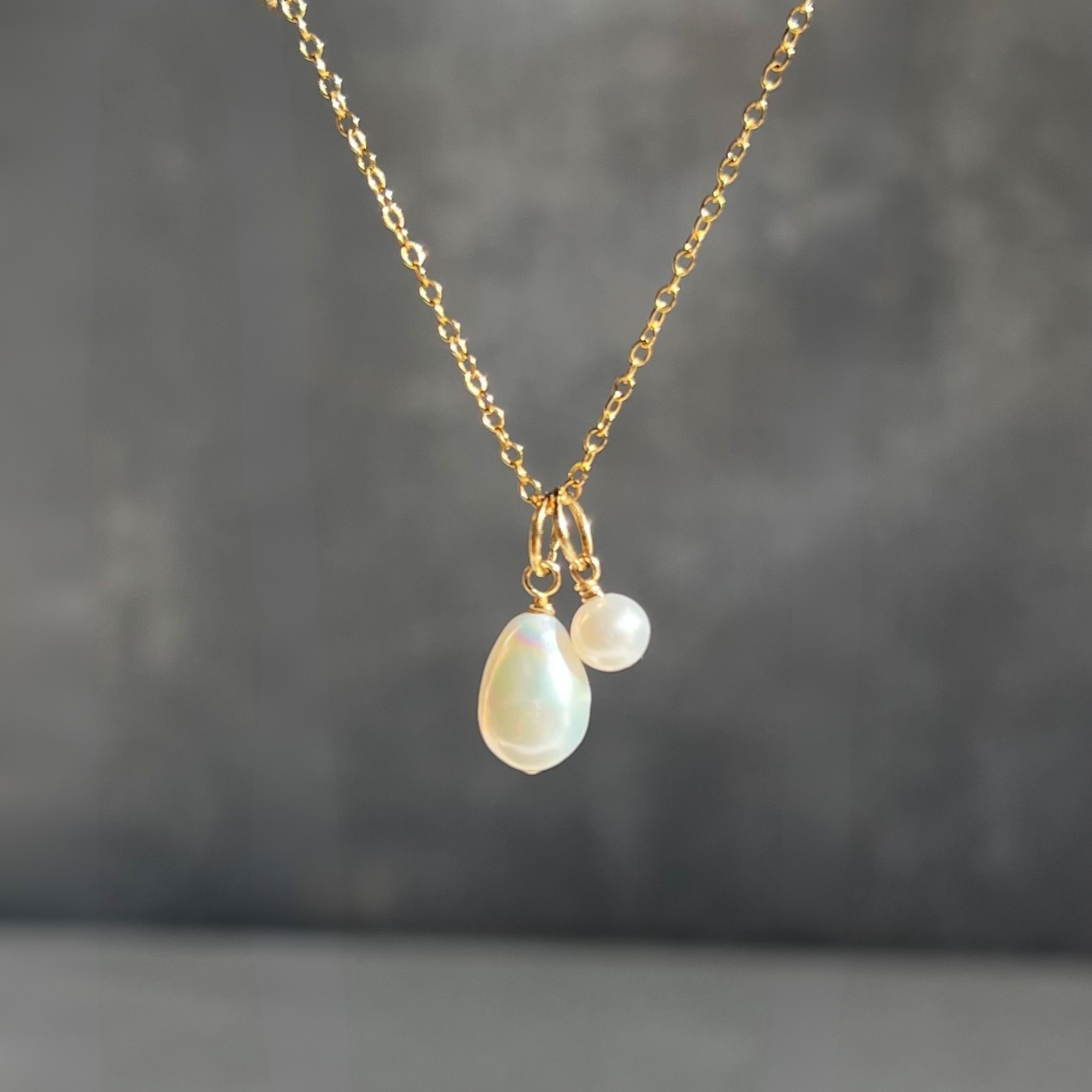 ネックレス　ペンダント　淡水パール　雫　小粒　14kgf  ギフト　プレゼント