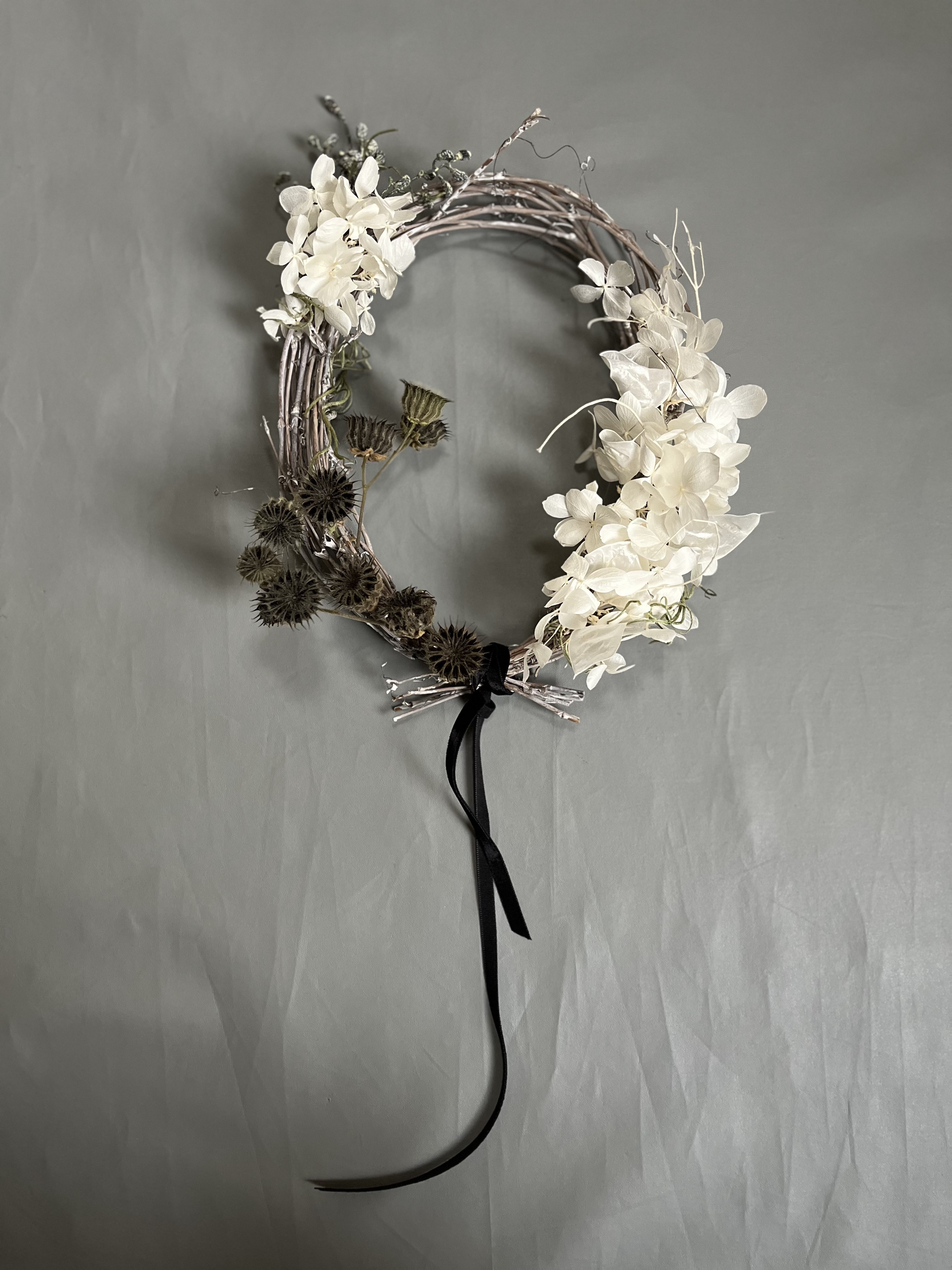 アナベルとボーマのデザインリース　white wreath