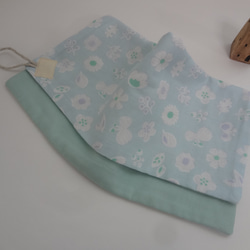 ３０㎝角*ナマケモノ*2*８重やわらかガーゼハンカチ*1枚*ハンドメイド 30㎝角*ナマケモノ*2*8重やわらかガーゼハンカチ*1枚