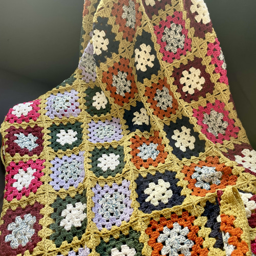 送料無料】大判 スクエア モチーフ編み モチーフつなぎ ブランケット