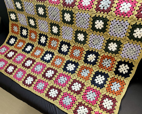 送料無料】大判 スクエア モチーフ編み モチーフつなぎ ブランケット