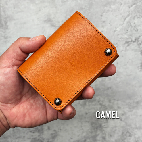 栃木レザーを使用した、ダブルスタッズコンパクト財布 二つ折り財布 全