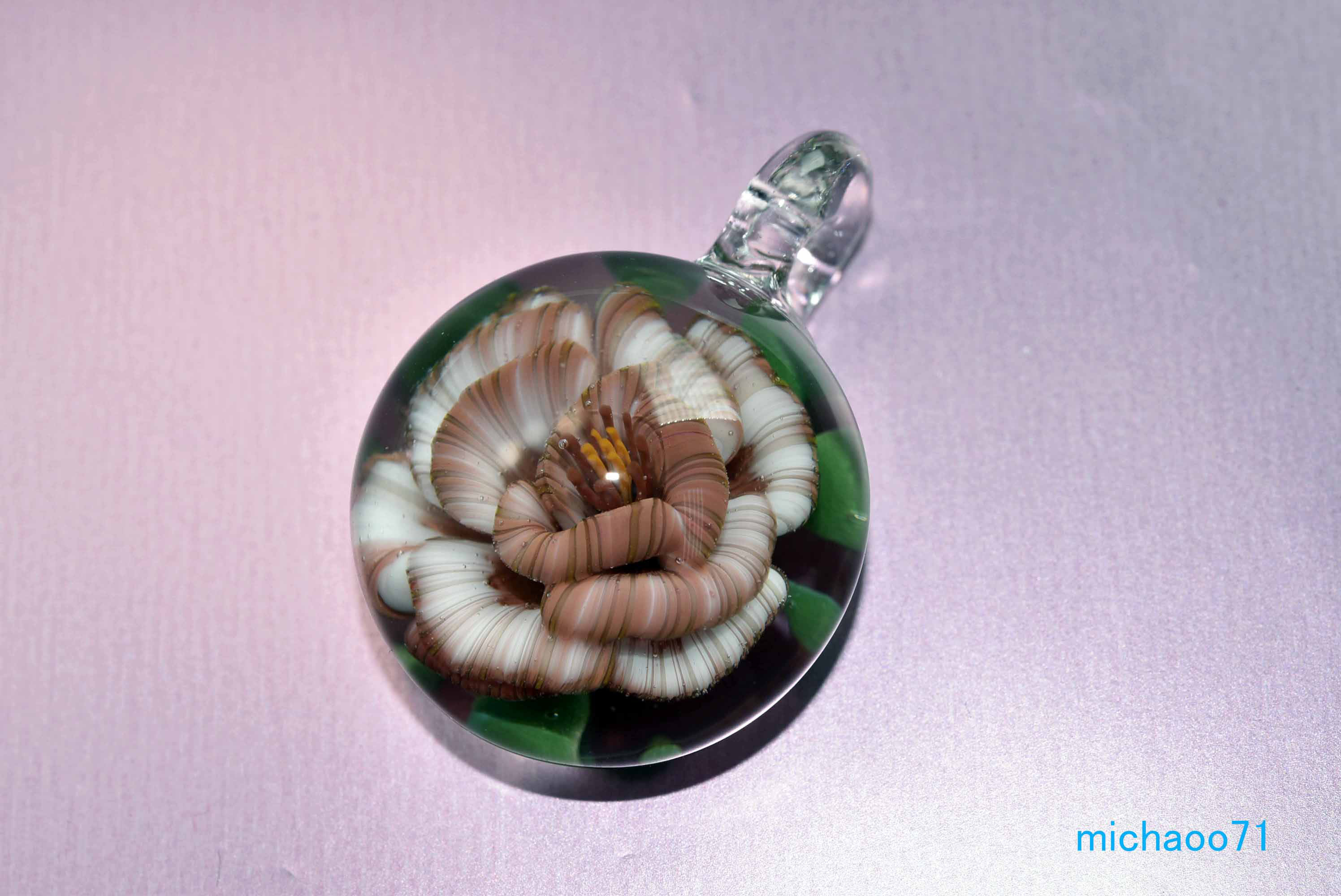 フラワー ガラスのペンダントトップ　(12165-P21) GLASS FLOWER  ＃ガラスアクセサリー