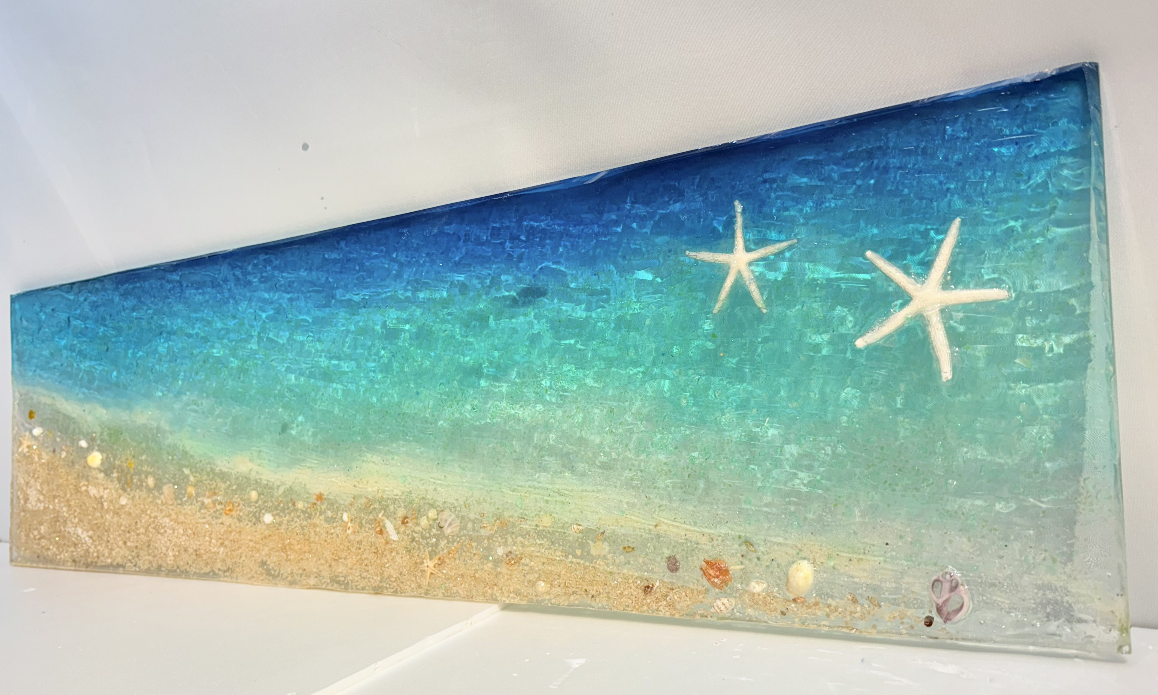 新　壁掛けアートパネル 壁飾り 新エメラルドブルーシーのロングビーチ 90×