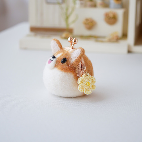 コーギーがま口｜ふわもち可愛い手のひらサイズの羊毛フェルト がま口