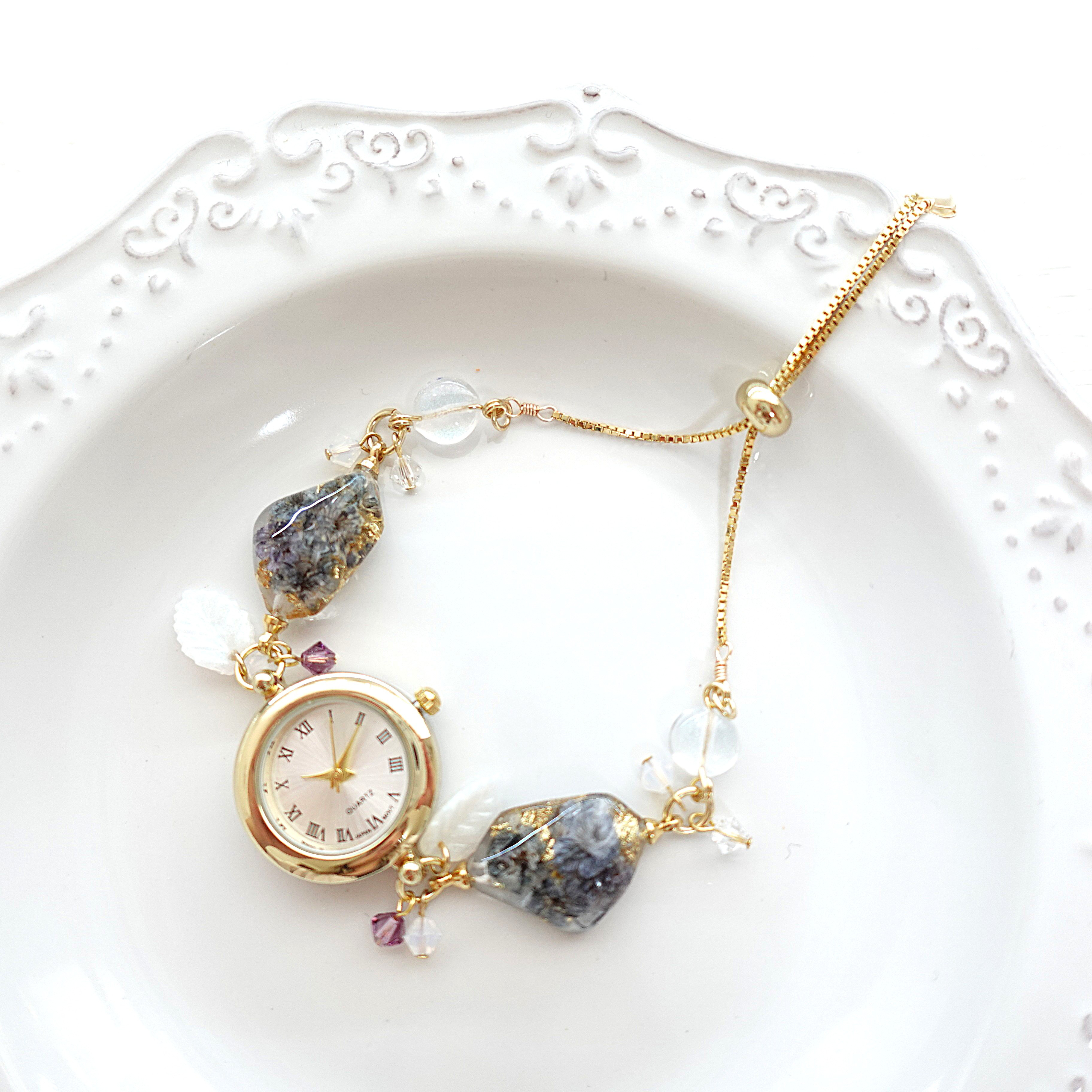 カスミソウのブレスレットウォッチ -アイリス- 4,666円