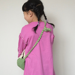 新作◆creema限定カラーあり◆3way仕様♥ロールショルダーバッグ＊横置き筒型の可愛らしい手編みバック◇ 13枚目の画像