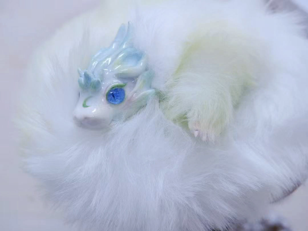 不思議な動物　月兎ドラゴン（森）展