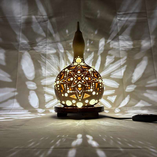 ひょうたんランプ《黎明～透》（白い電球） スタンドライト・テーブル