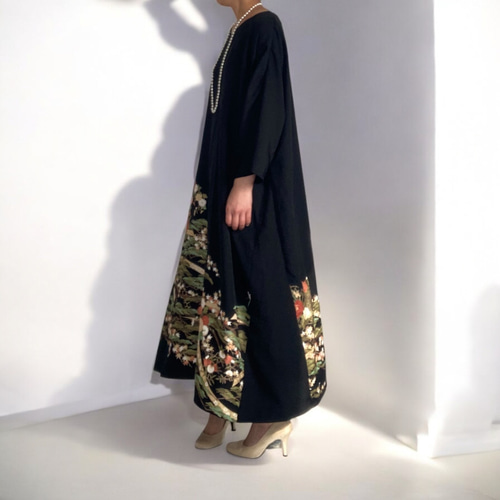 3XL 着物リメイク,上品ワンピース, 黒留袖リメイク ワンピース 松と菊