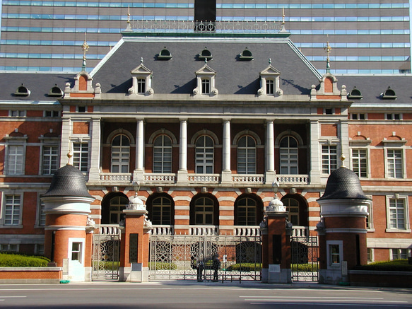 昭和レトロ洋館「法務省旧本館」着色模型 10枚目の画像