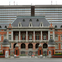 昭和レトロ洋館「法務省旧本館」着色模型 11枚目の画像