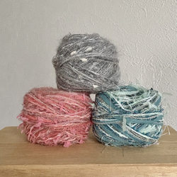 引き揃え毛糸玉*グレイッシュピンク×ピンク〜グレーボンボン 毛糸