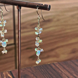 オパール ピアス（スタッド・一粒） の人気通販｜Creema(クリーマ