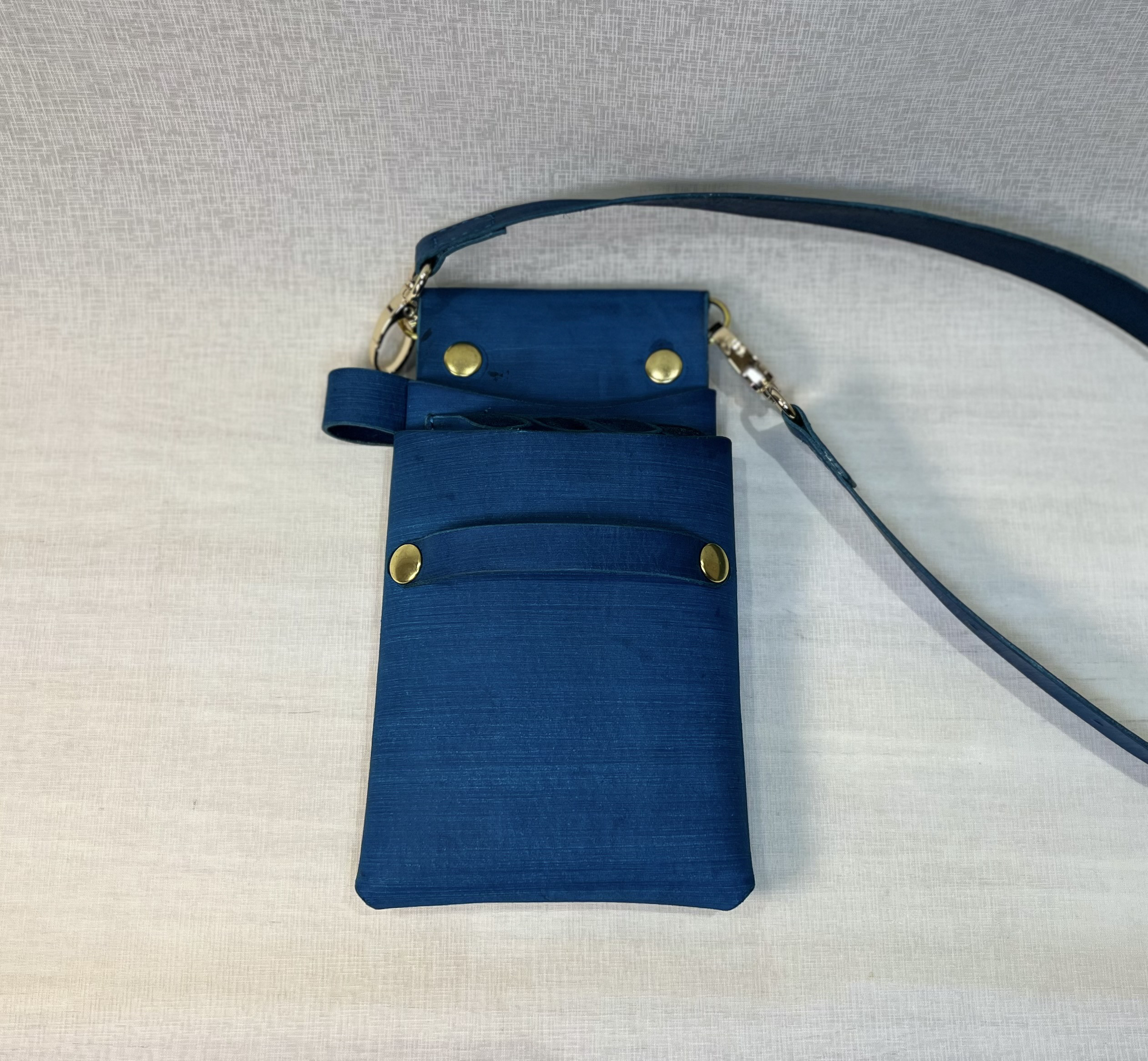 HARU シザーケース4丁差し　ターコイズ